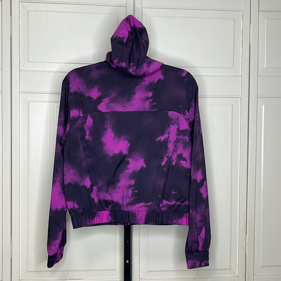 Puma Women's Training Jacket Purple Black Tie Dye Size Small NWT - Picture 7 of 13